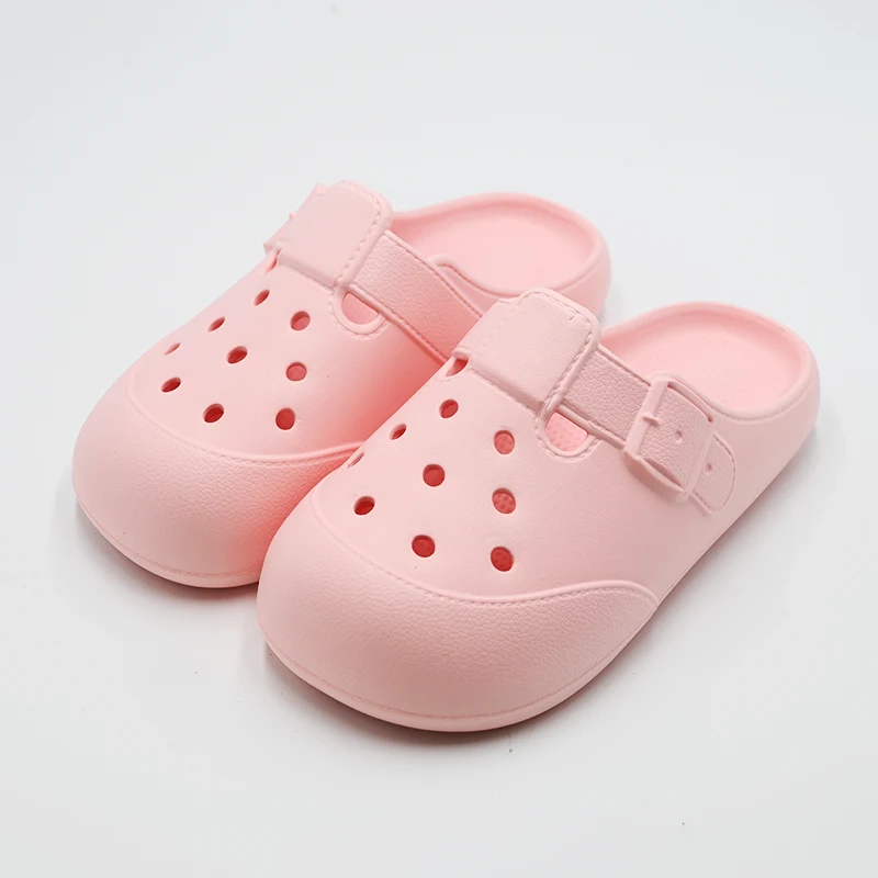 Flip flops vs. slides: လက်ျာနွေရာသီဖိနပ်ကိုရွေးချယ်ခြင်း